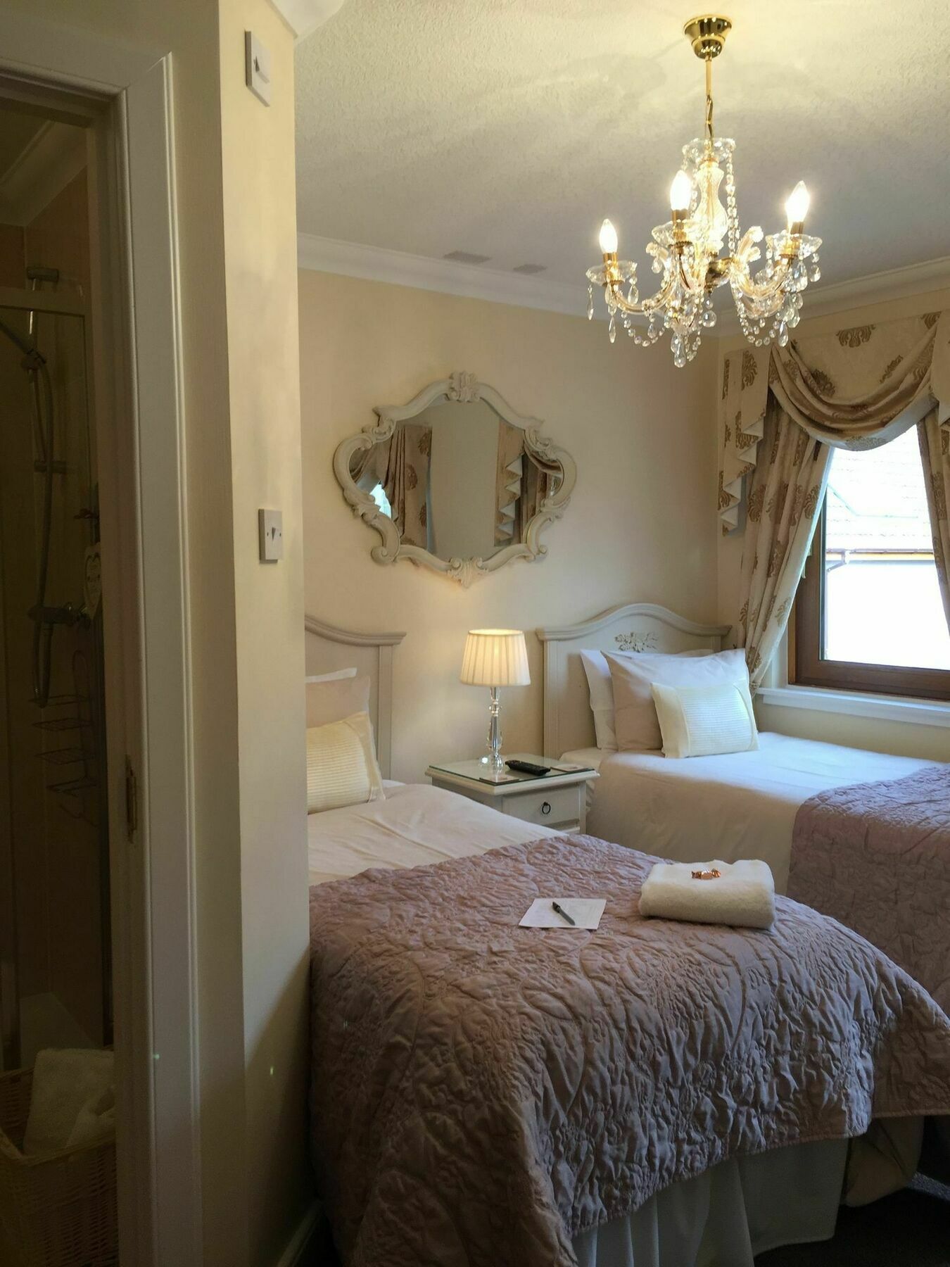 Westcourt Guest House فورت ويليام المظهر الخارجي الصورة